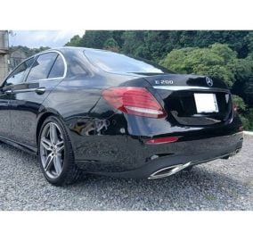 2020 Mercedes-Benz E200 Laureus Edition