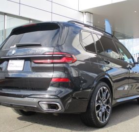 2024 BMW X7