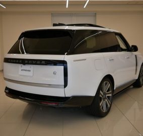 2023 Range Rover Vogue SV P530