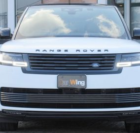 2025 Range Rover Vogue SV P615