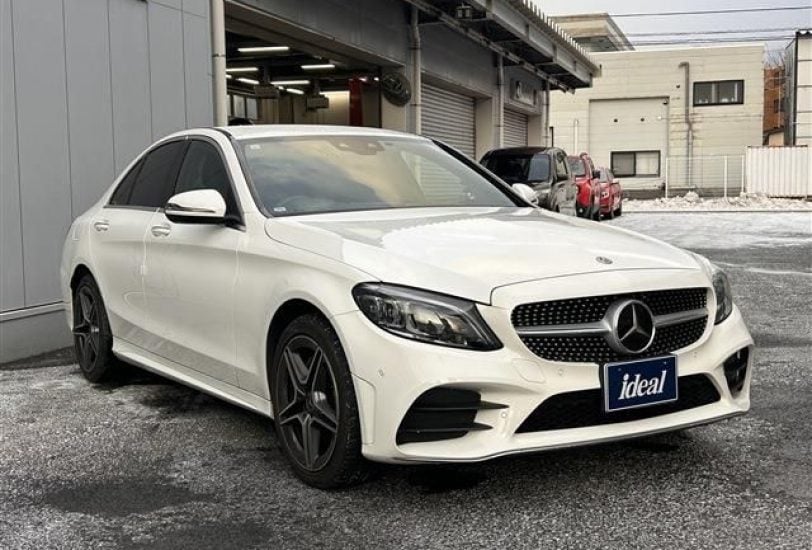 2019 Mercedes-Benz C200 AvantGarde AMG Line