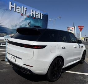 2024 Range Rover Sport Autobiography