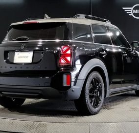 2022 Mini Cooper D Shadow Edition