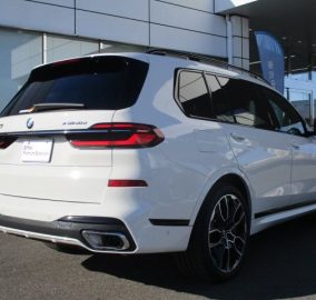 2025 BMW X7 xDrive40d M Sport