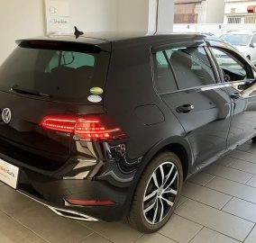 2019 Volkswagen Golf TSI Highline