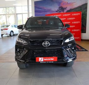 Toyota Fortuner GR-Sport