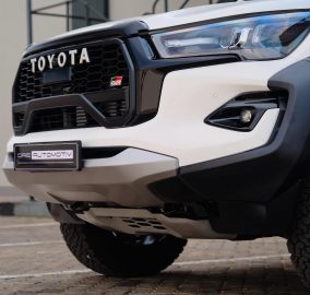 Toyota Hilux GR-Sport