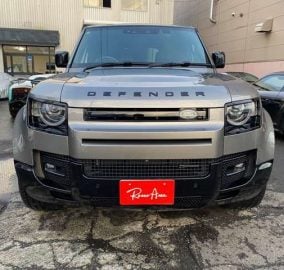 2022 Land Rover Defender 110 Urbanight 22