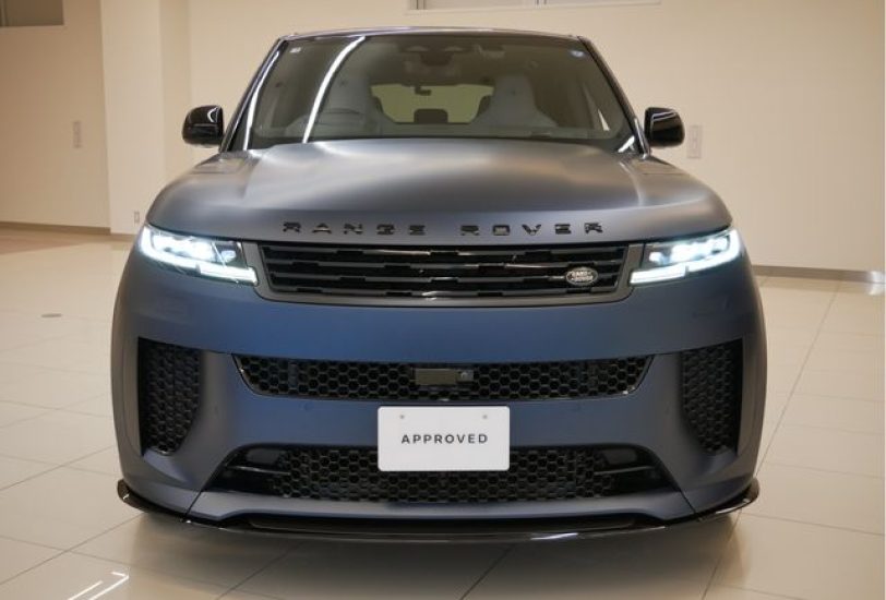 2025 Range Rover Sport SV Edition 2