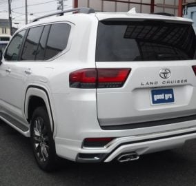 2024 Toyota Land Cruiser ZX 300 Series