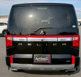 2020 Mitsubishi Delica