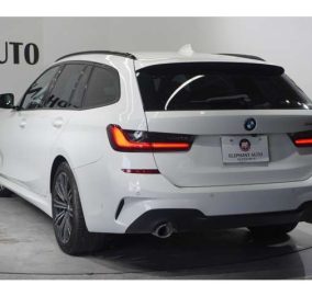 2020 BMW 320i M-Sport Touring