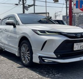 2021 Toyota Harrier Z Leather Package Hybrid