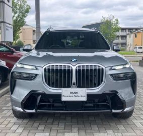 2024 BMW X7