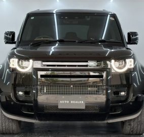 2022 Landrover Defender 110X -Dynamic HSE