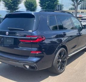 2023 BMW X7 xDrive40d