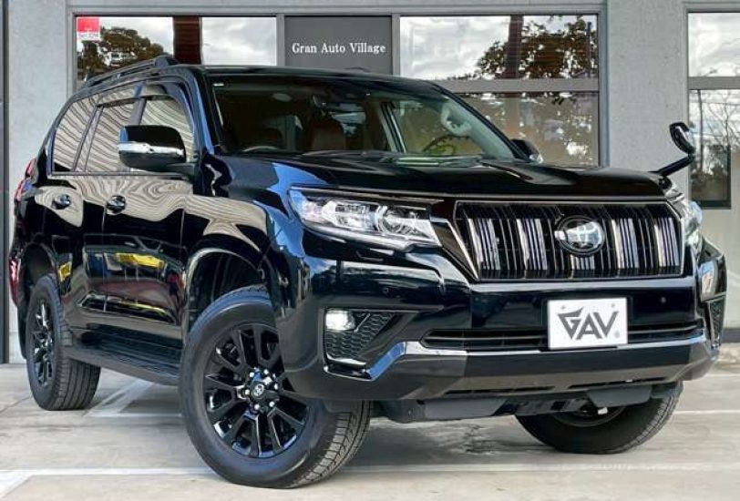 2022 Toyota Land Cruiser Prado TX.L 70th Anniversary