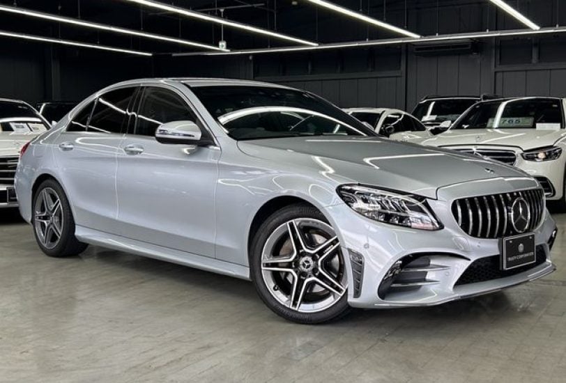 2020 Mercedes-Benz C180