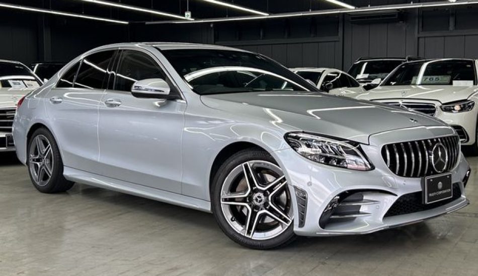 2020 Mercedes-Benz C180