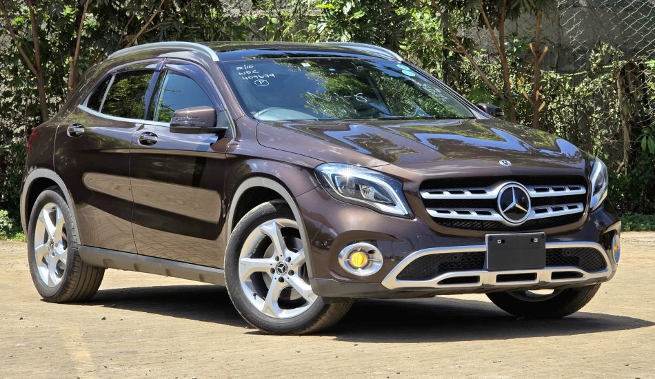 2017 Mercedes-Benz GLA 220