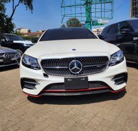 2017 Mercedes-Benz E43 AMG