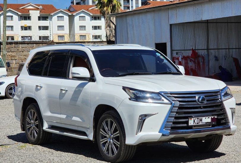 2016 Lexus LX570