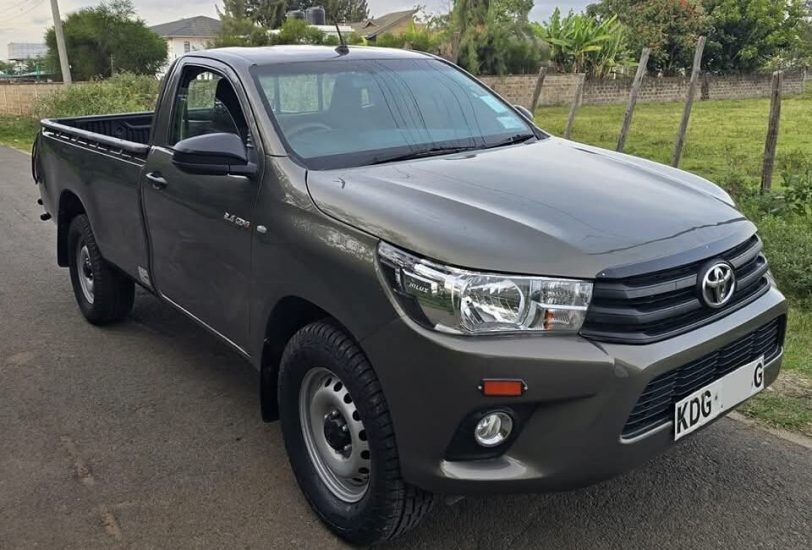 Toyota Hilux S/Cab