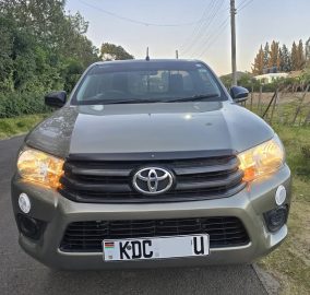 2021 Toyota Hilux S/Cab