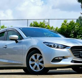 2018 Mazda Axela Sedan