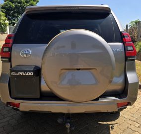 Toyota Landcruiser Prado VXL