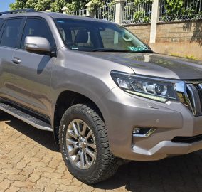 Toyota Landcruiser Prado VXL