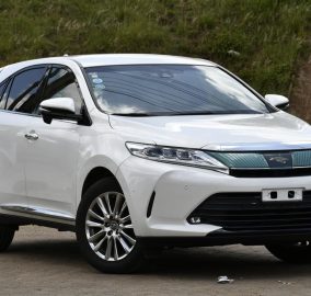 2018 Toyota Harrier Premium
