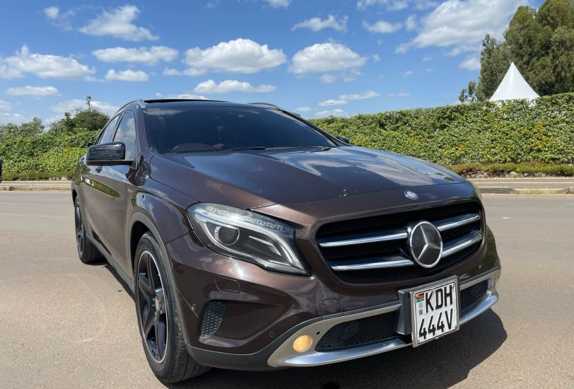 Mercedes-Benz GLA250
