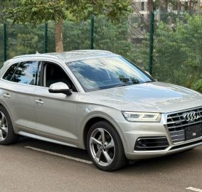 Audi Q5 B9 Quattro