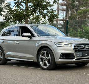 Audi Q5 B9 Quattro