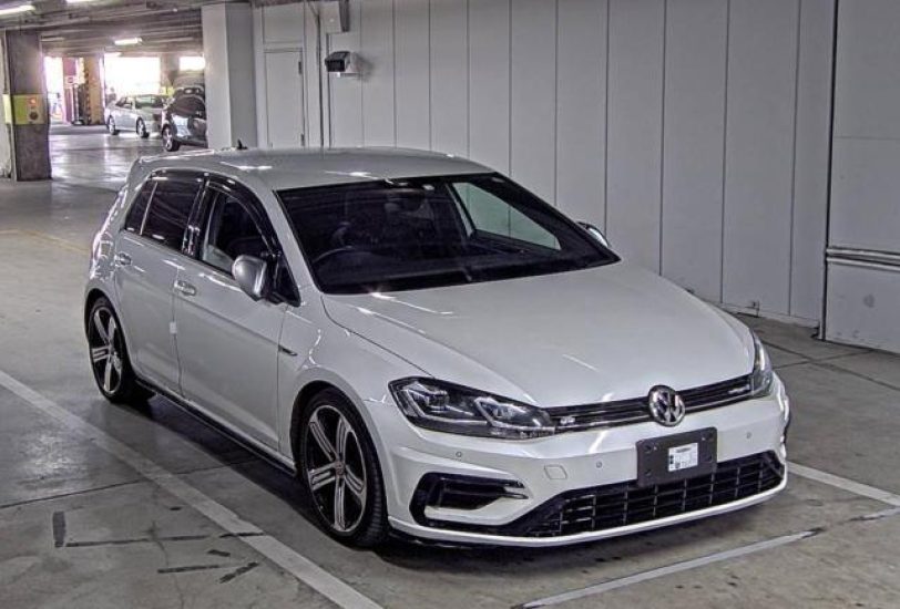 2020 Volkswagen Golf R