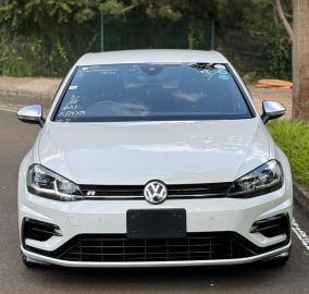2018 Volkswagen Golf R