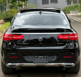 Mercedes-Benz GLE350D COUPE