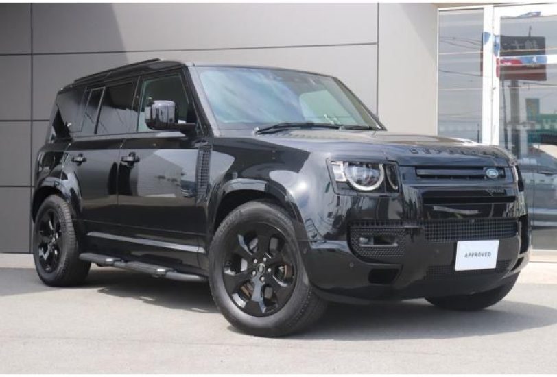 2023 Landrover Defender 110 X-Dynamic-HSE