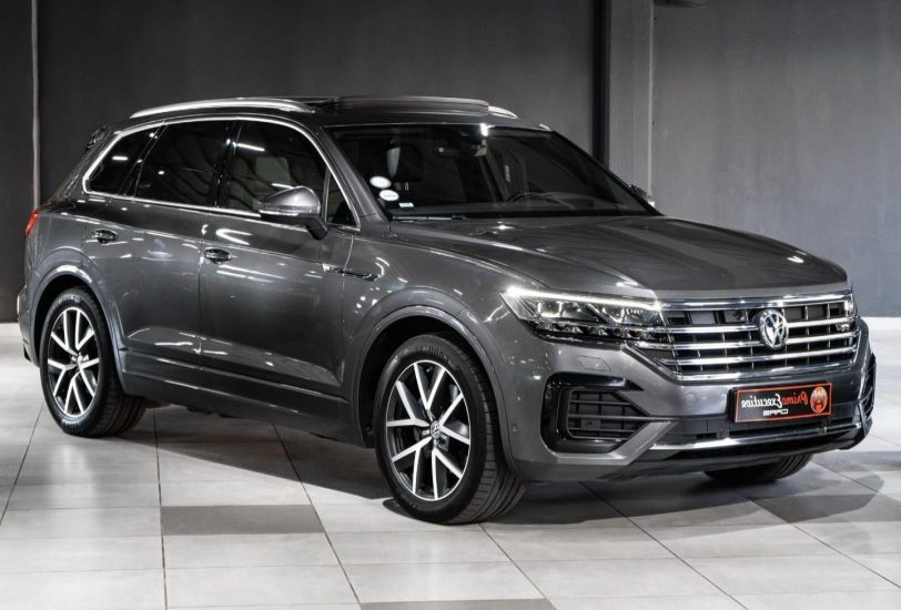 2020 Volkswagen Touareg Executive R-Line