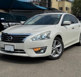 NISSAN TEANA XV PACKAGE