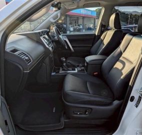 2023 Toyota Land Cruiser Prado TX.L