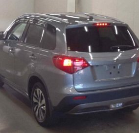 Suzuki Escudo Base Grade