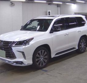 Lexus LX570