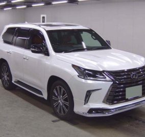 Lexus LX570