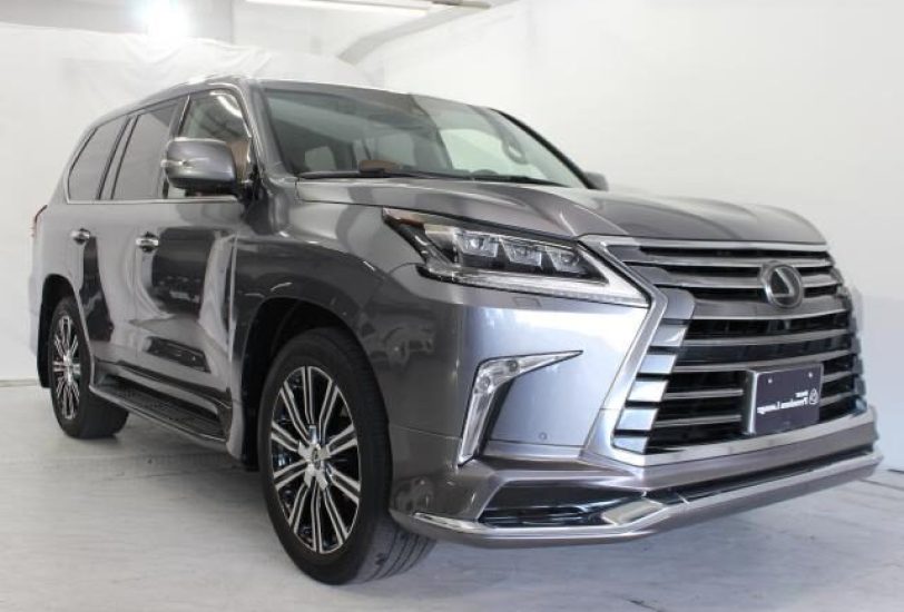 Lexus LX570