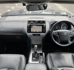 2019 Toyota Land Cruiser Prado TX-L