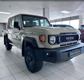 Toyota Landcruiser HZJ79
