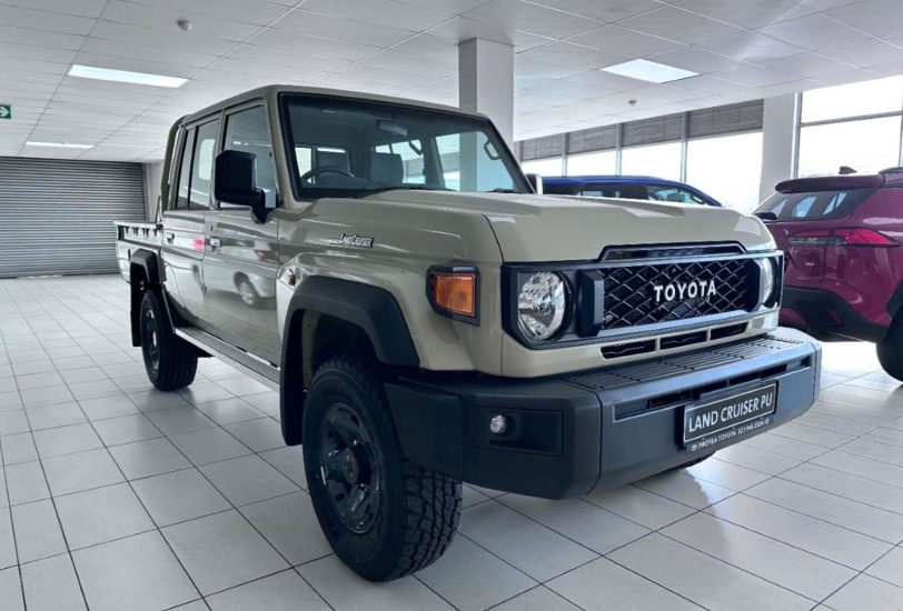 Toyota Landcruiser HZJ79