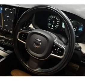 Volvo XC60 B5 Inscription